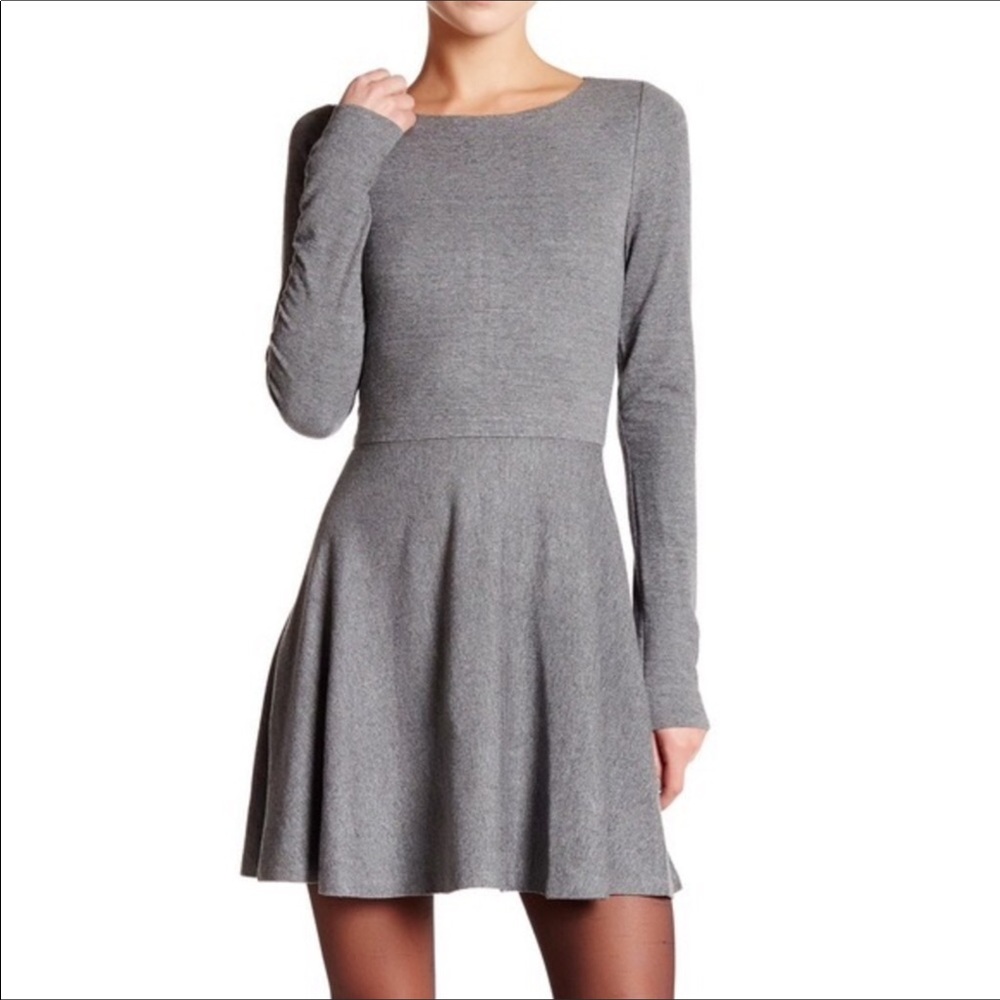 Alice + Olivia Gray Long Sleeve Dress